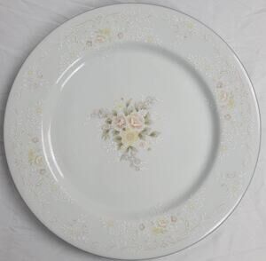 Crescent Fine China Jie Pai Dinner Plate Painted Golden Flowers and Accents